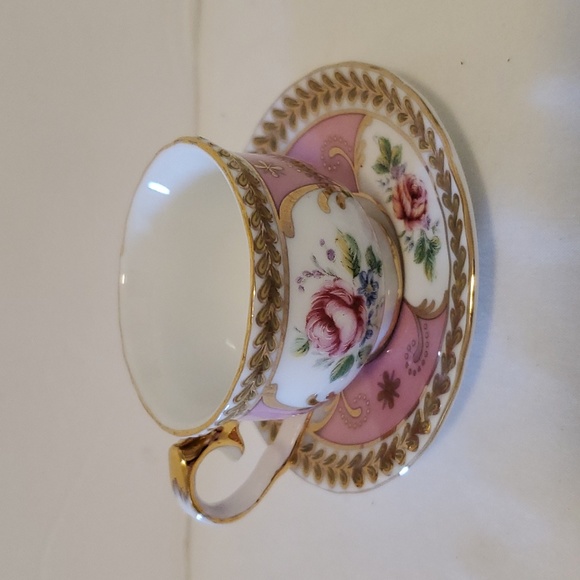 Victoria's Garden Mini Cup and Saucers - Picture 7 of 7